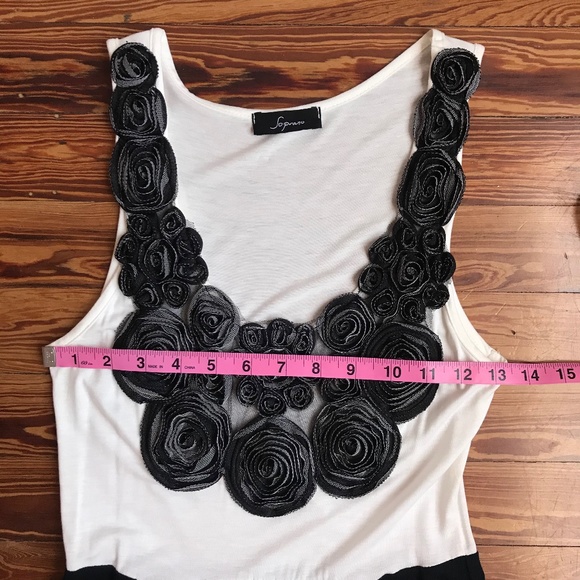 Soprano Black and White Dress with Floral Details - Picture 11 of 14